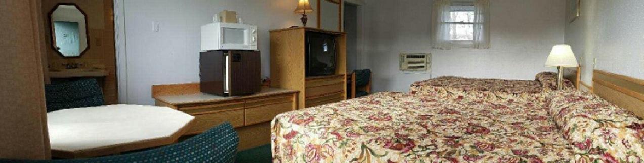 בייקר סיטי Oregon Trail Motel And Restaurant מראה חיצוני תמונה